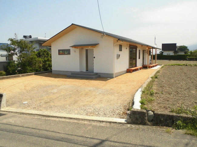 ひのきと生きる平屋